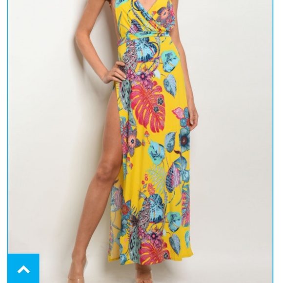 Gorgeous high slit Maxi dress. LAST ONE! - Picture 7 of 8